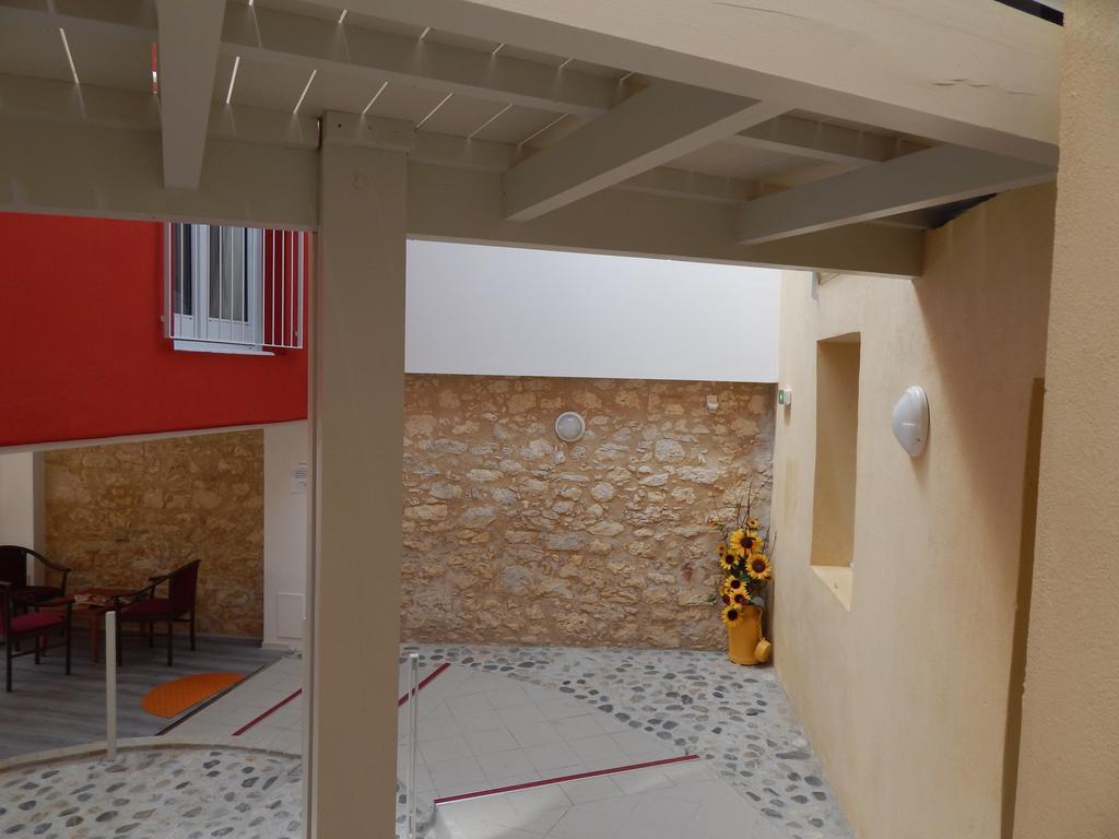 Vvf Gers Gascogne Hotel Mauvezin  Ngoại thất bức ảnh