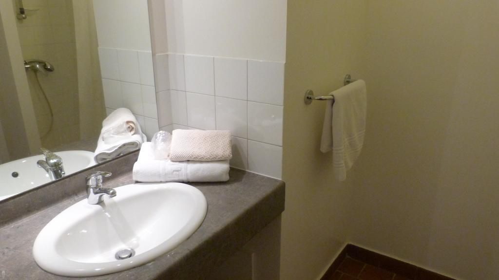 Vvf Gers Gascogne Hotel Mauvezin  Ngoại thất bức ảnh